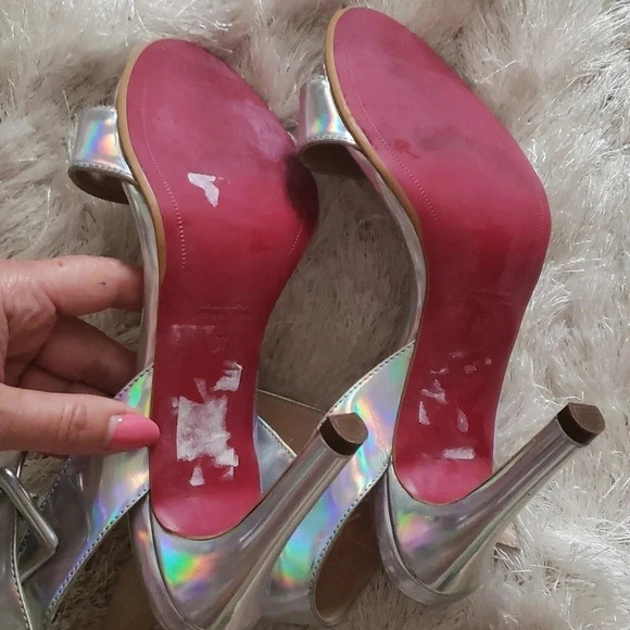 Feldini silver heels sandal size 7 made in Spain - Picture 3 of 6